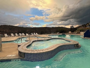 Sunset Hot Tub at East Zion Resort
