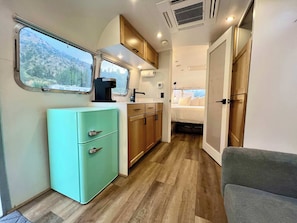 Retro Living inside Airstream Legacy