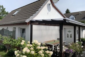 Extérieur maison de vacances [été]