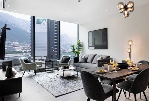 This unit has everything you're looking for in a premier stay in the city of Monterrey.