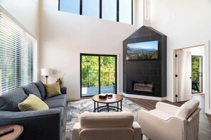 Cozy & inviting living space – perfect for relaxing!