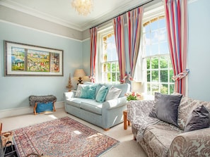 Living room | Lynwood, Boscastle