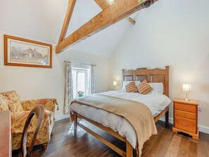 Double bedroom | Breidden View - Millstone Cottages, Westbury, near Shrewsbury