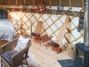 Interior | Elodie Yurt, Bishopsteignton