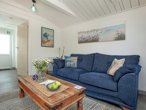 Living area | Linden Lodge, Honiton