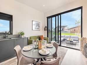 Open plan living space | Lodge Four - Ty Llwyd, Llangefni