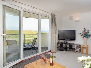 Living area | Spinnakers, Newquay