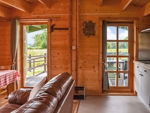 Open plan living space | Oak Lodge, Berrow, near Malvern