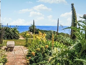 Garden | Journeys End, Helston and the Lizard Peninsula
