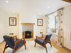 Living room | Dotty’s, Stow-on-the-Wold