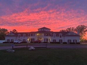 Entire Home
