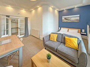 Open plan living space | AzZule Apartment by the sea, Tynemouth, near Newcastle Upon Tyne