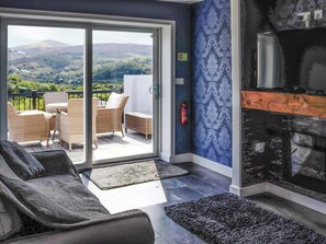 Living room | Bryn Mair, Penisarwaun, near Caernarfon
