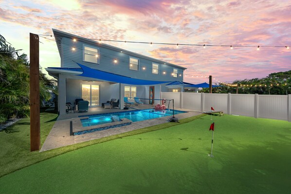 West unit 207 - This side has slightly more back yard and Pergola