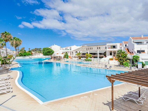 Schwimmbad, Freizeit, Erholung, Resort, Urlaub, Ferienort, Freizeitzentrum, Hotel