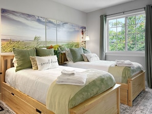 Third Bedroom - 2 Twin beds, with trundles - Upstairs