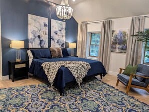 2nd floor primary ensuite bedroom 
