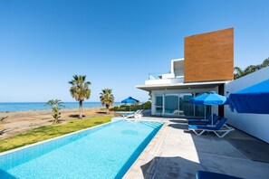 Villa Sea Gem by Ezoria Villas (5129)