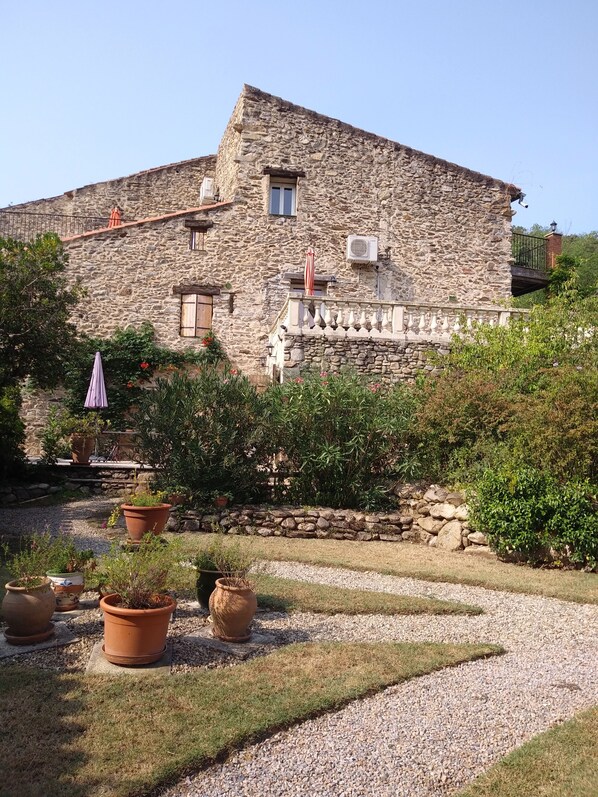 Top floor Le Vallespir apartment
