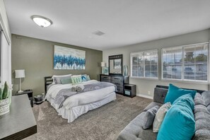 Master Bed Room a super comfy king bed, HD  Smart TV, Sofa, Lots of natural light