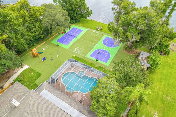 Sport court