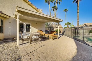 Covered Patio | Gas Grill | Private Outdoor Pool