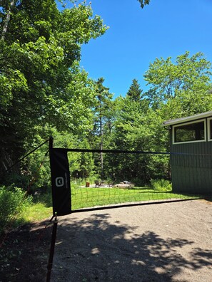 Badminton/volleyball court