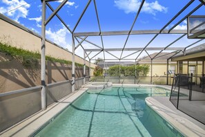 Pool/Hot Tub