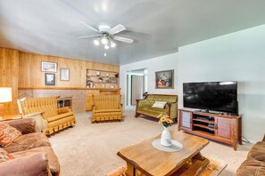 Living Room | Single-Story Home | Central A/C & Heating | Smart TV w/ Cable