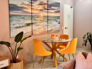 Contemporary styling with beachside feel…