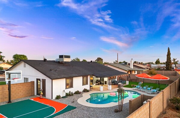 Your dream getaway awaits! Enjoy resort-style amenities in our spacious Glendale home.