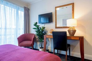 Bedroom (2)