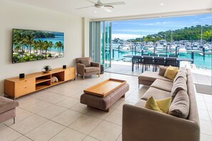 Pavilion 8 Hamilton Island 4