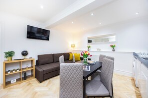 TV with Sofa Bed