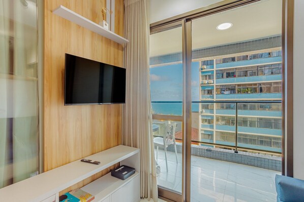 Living Room,Balcony / Terrace