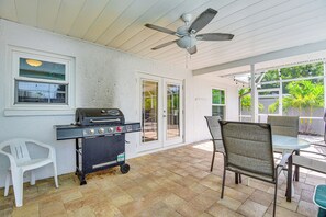 Screened-In Lanai | Private Pool | Outdoor Dining Table