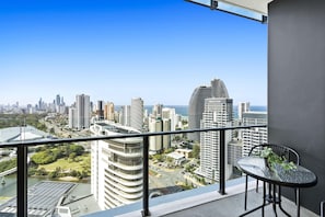 The picturesque city view with the ocean as the backdrop