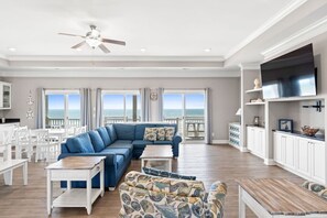 Top level living room
