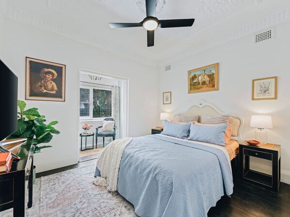 Photo of the whole bedroom