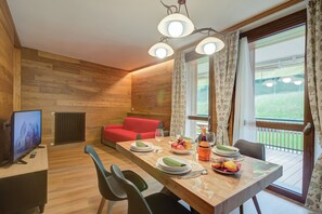 Living and dining room