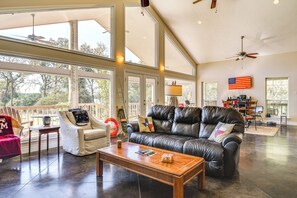 Living Room | 1st Floor | Central A/C & Heating