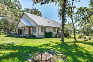 Home Exterior | 2-Story Home