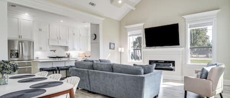 Gulfport Vacation Rental | 3BR | 2BA | 1,880 Sq Ft | 1 Step Required