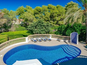 Sky, Plant, Water, Property, Tree, Azure, Nature, Blue, Swimming Pool, Fence
