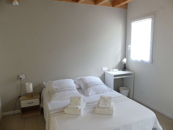 bedroom 1 (ground floor)