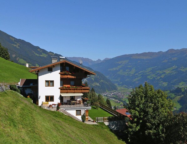 Esterni