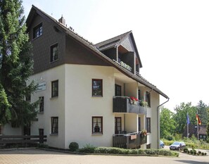 Esterni