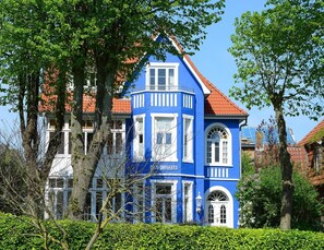 Esterni
