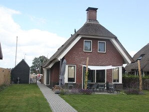 Esterni