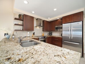 Fully Stocked Kitchen